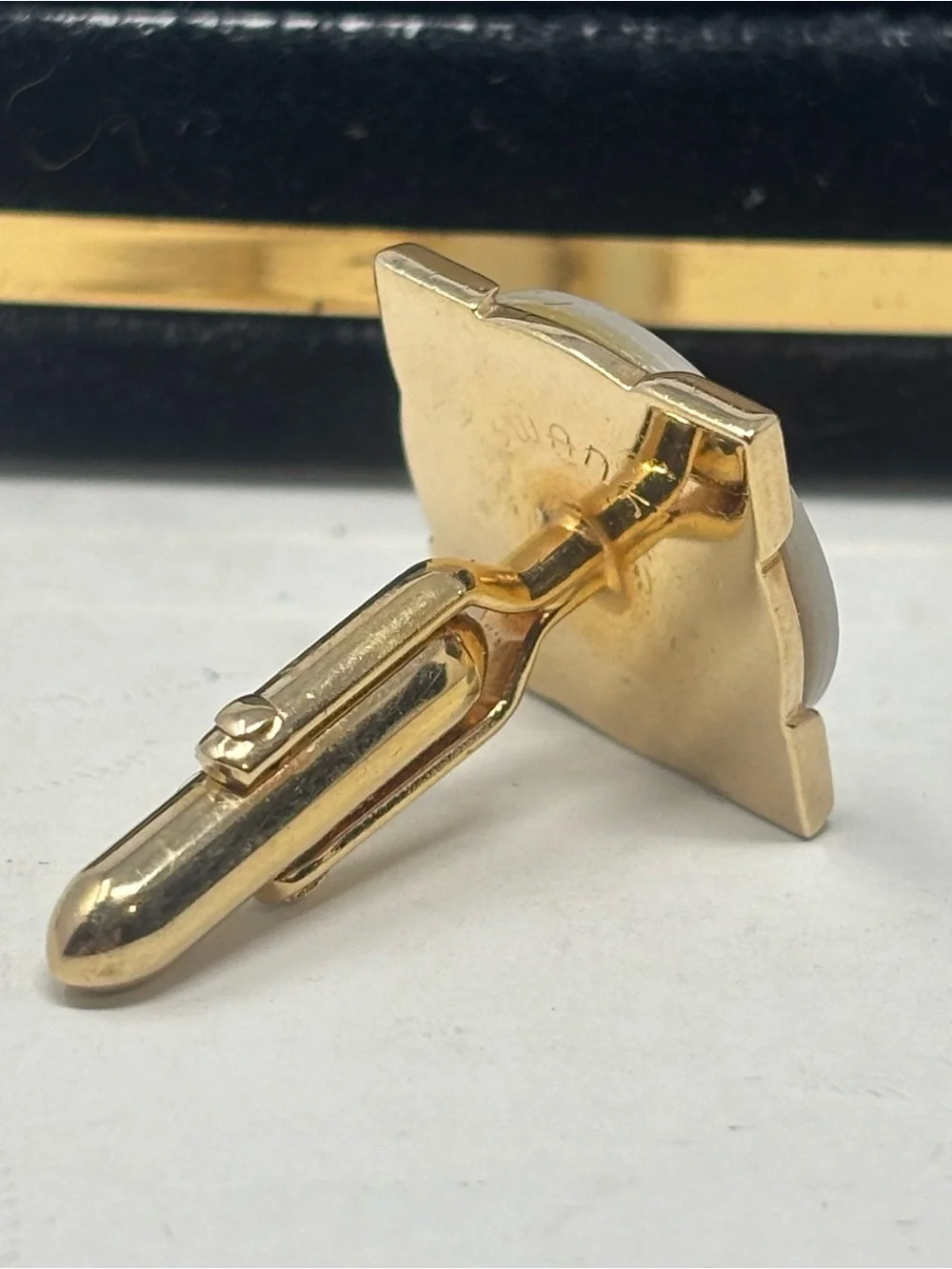 SWANK elegant two